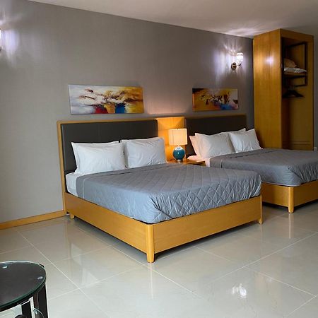 Galaxy Hotel เซนต์ปีเตอร์สเบิร์ก ภายนอก รูปภาพ
